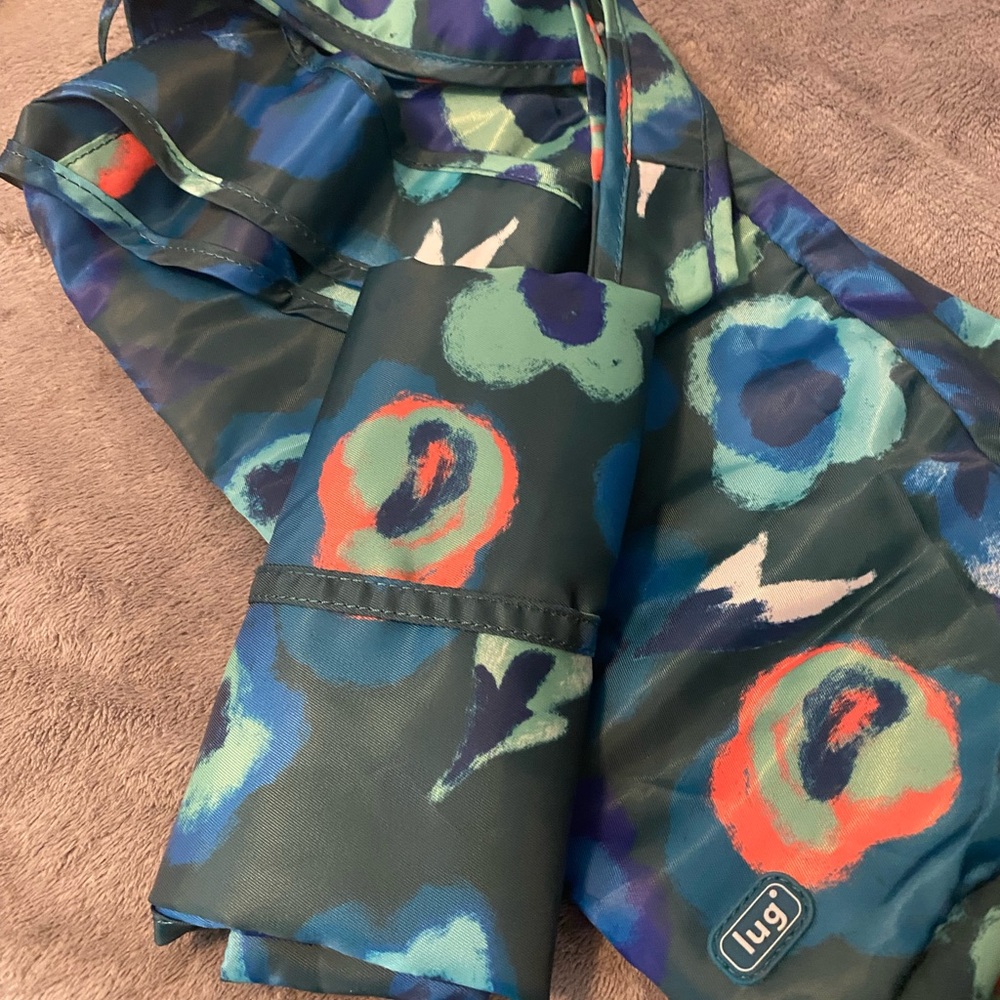 lug Ecco Shoppers- (set of 2) NWOT Mystic Bloom Forest